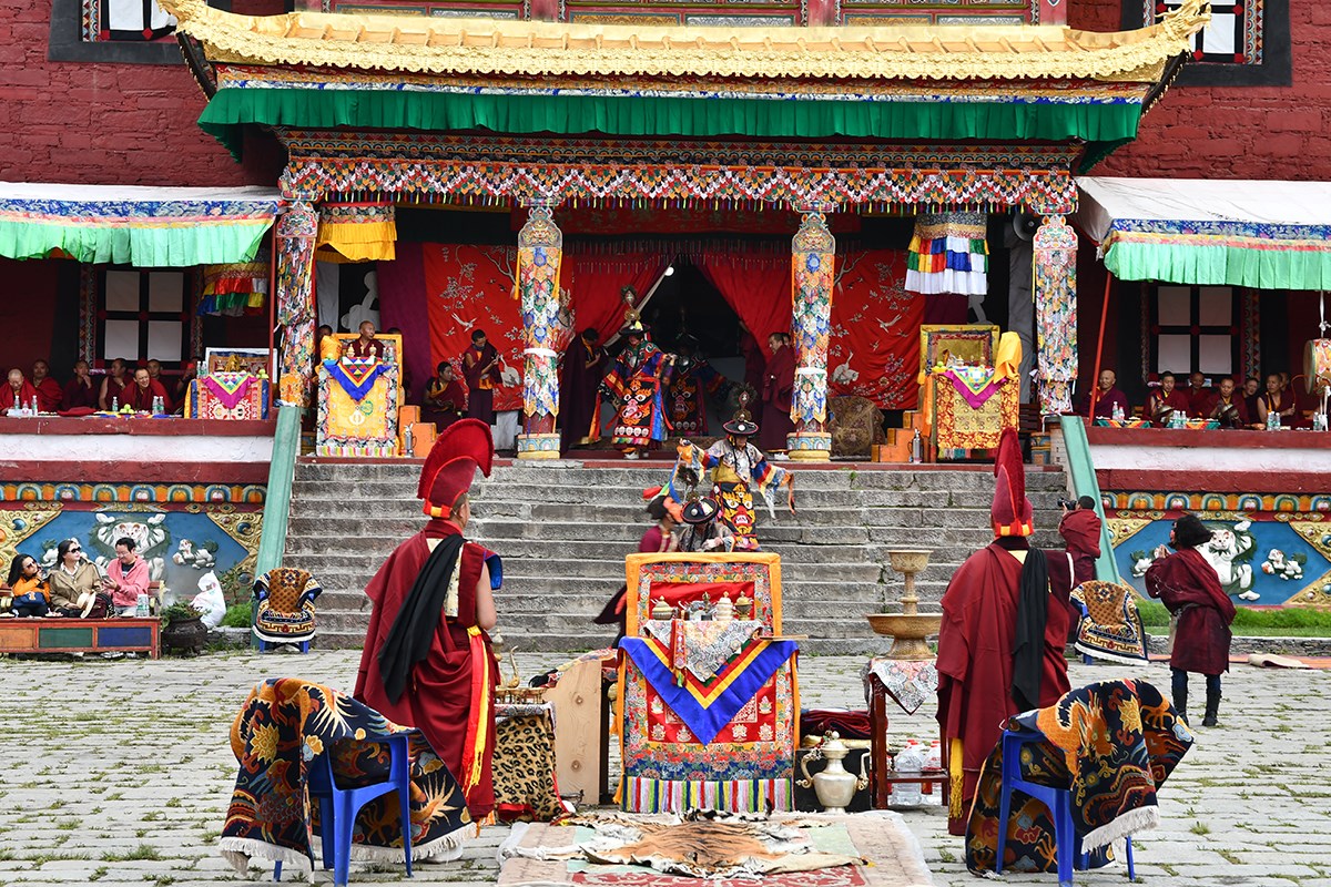 Maskentanz (Cham) Fest vom Tagong Kloster