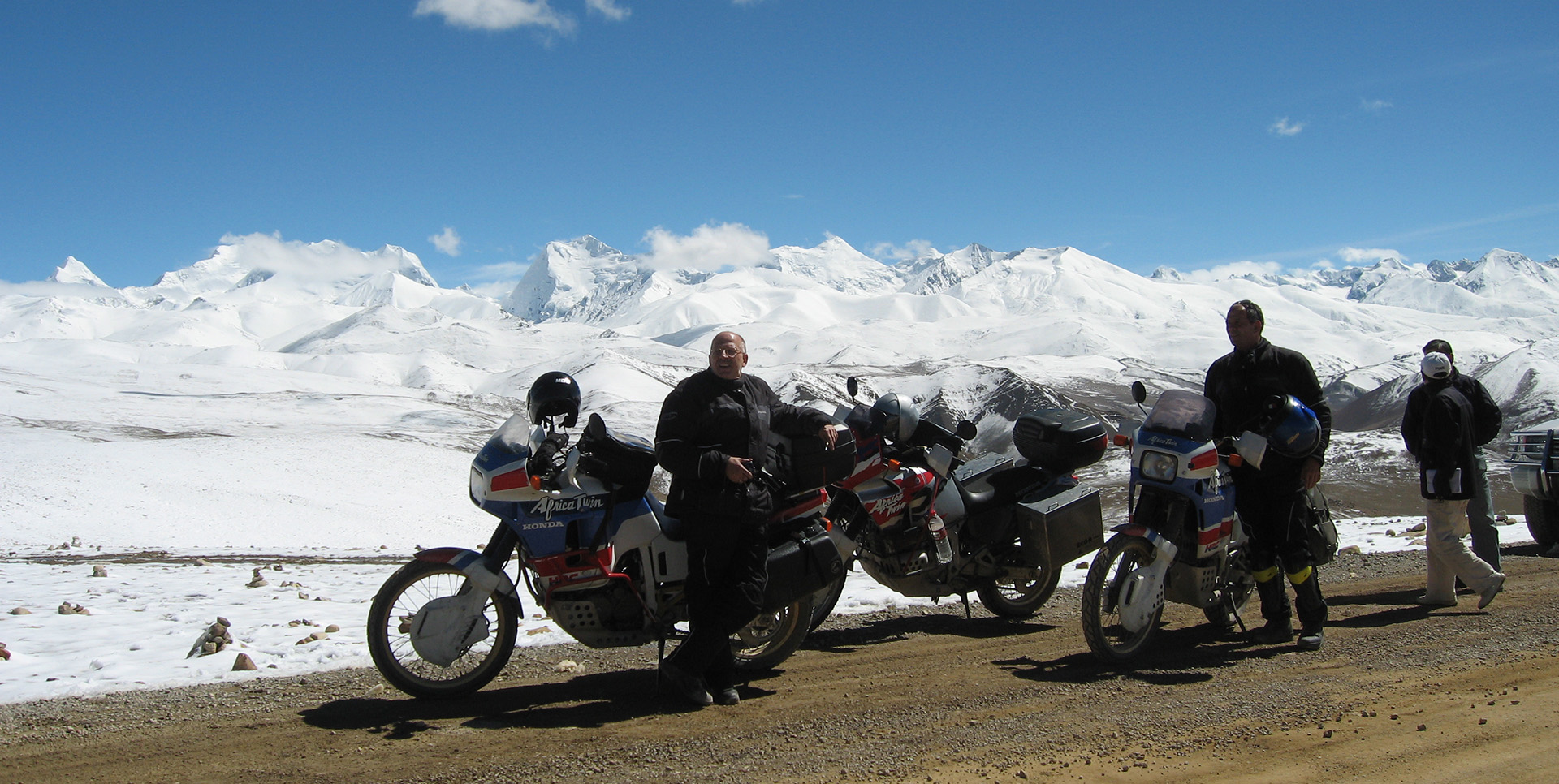 Selbstfahrerreisen von Süd-Xinjiang nach Tibet und Yunnan