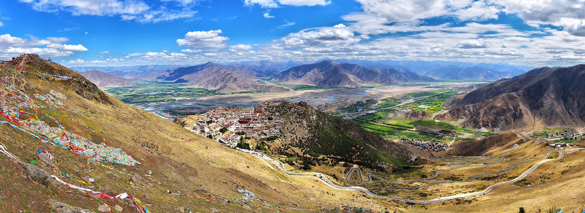 Überlandreise von Yunnan via Tibet nach Nepal mit Everest